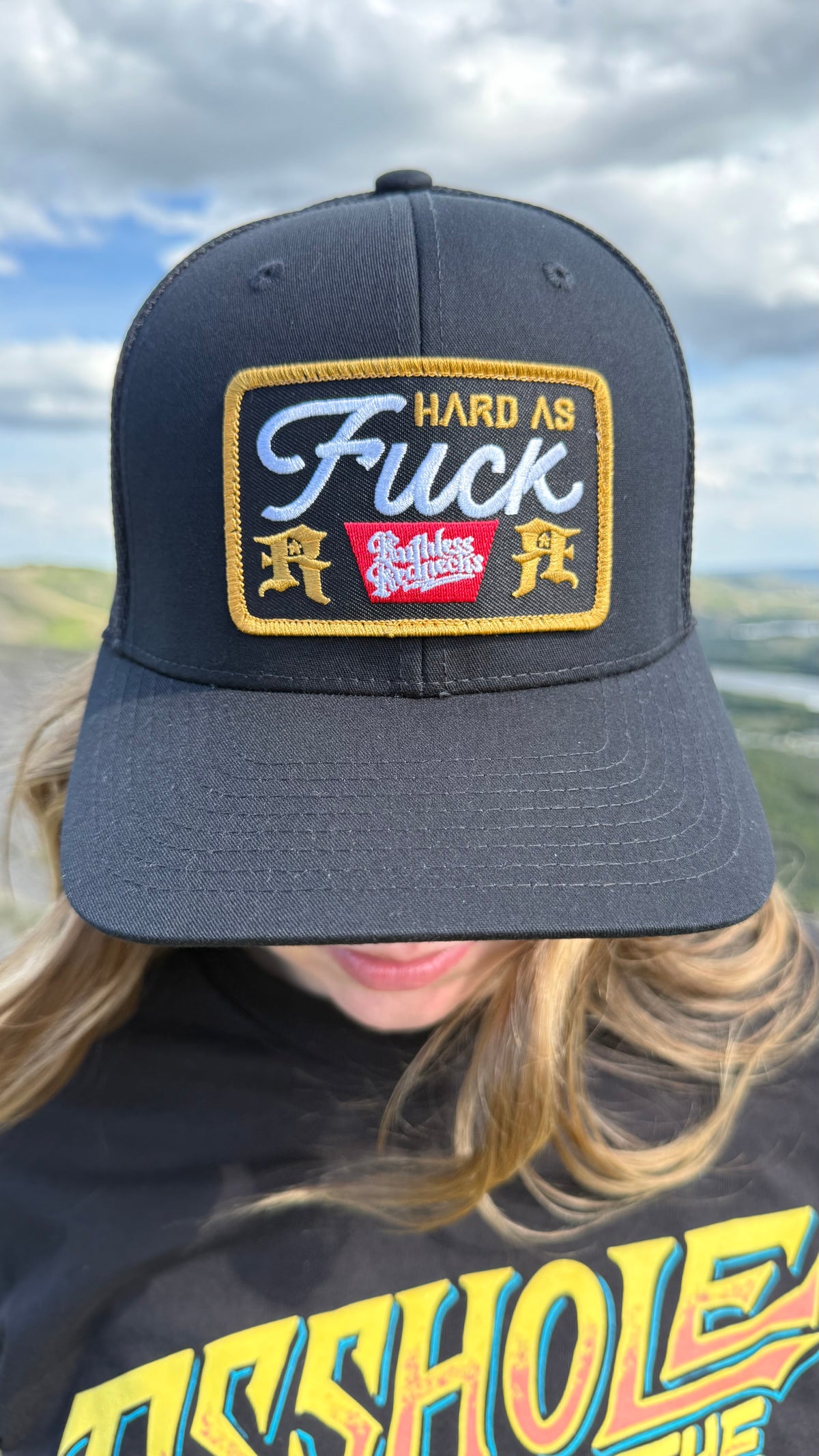 Black Label Curved Brim Black Hat